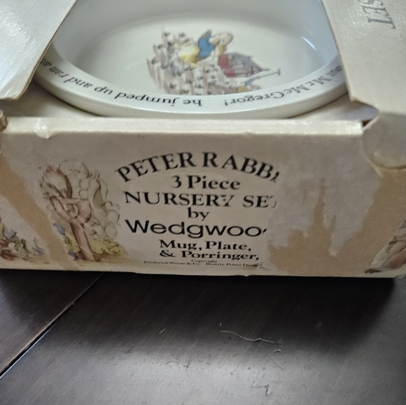 Wedgewood Nursery 3 Piece Set, Made In England - Picture 6 of 12